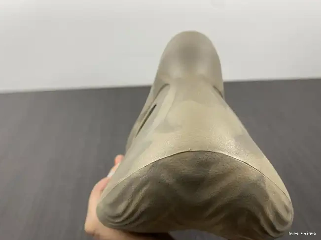 hype RNNR GX4472 Yeezy Stone Adidas Foam Sage 0612